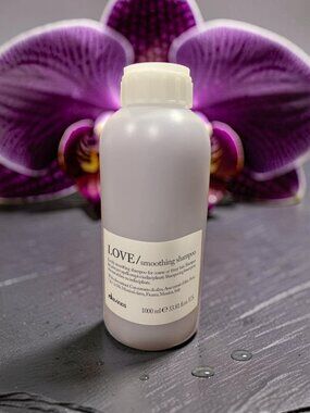 Davines Love Anti Frizz Shampoo 33.8 oz